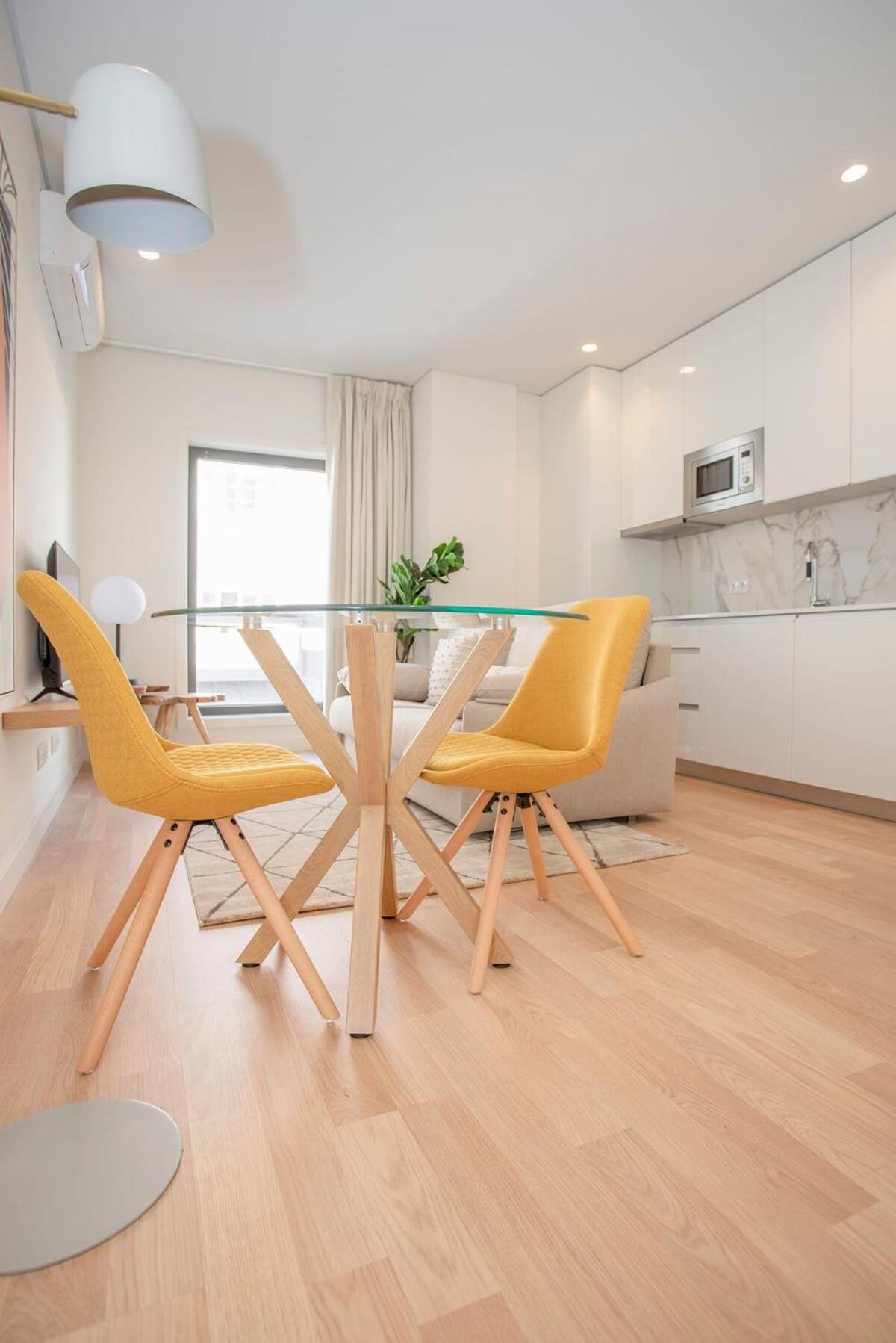 Liiiving In Porto - City Design Apartments Экстерьер фото